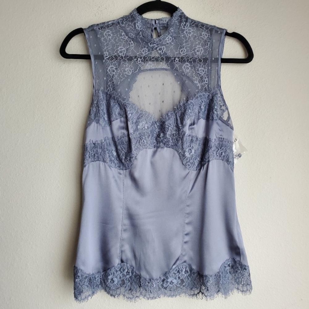 💕bebe lace mock neck top🌸 - Picture 5 of 6